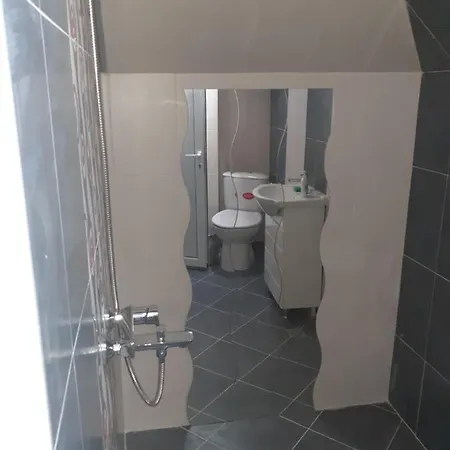 Апартамент Меден Рай アパート